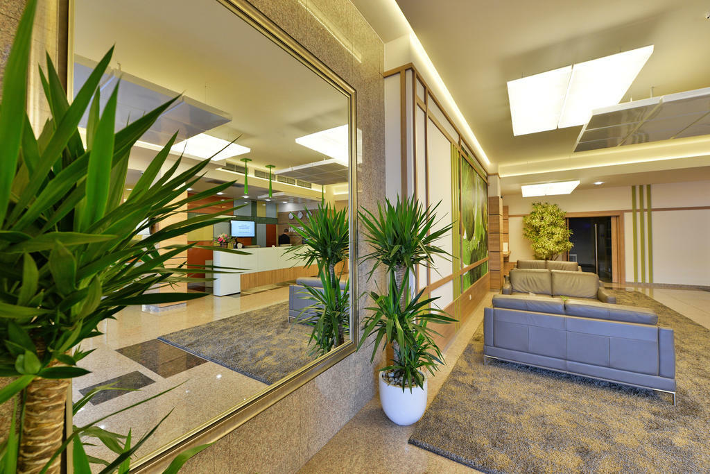 Suite Hotel Sofia Exterior photo